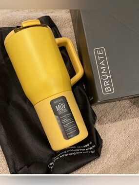 Brumate MUV Yellow Tumbler Brand New in Box 35 oz
